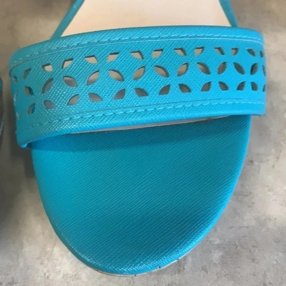 Liz Claiborne Kian Teal Laser Cut Wedge Sandals - Picture 4 of 11